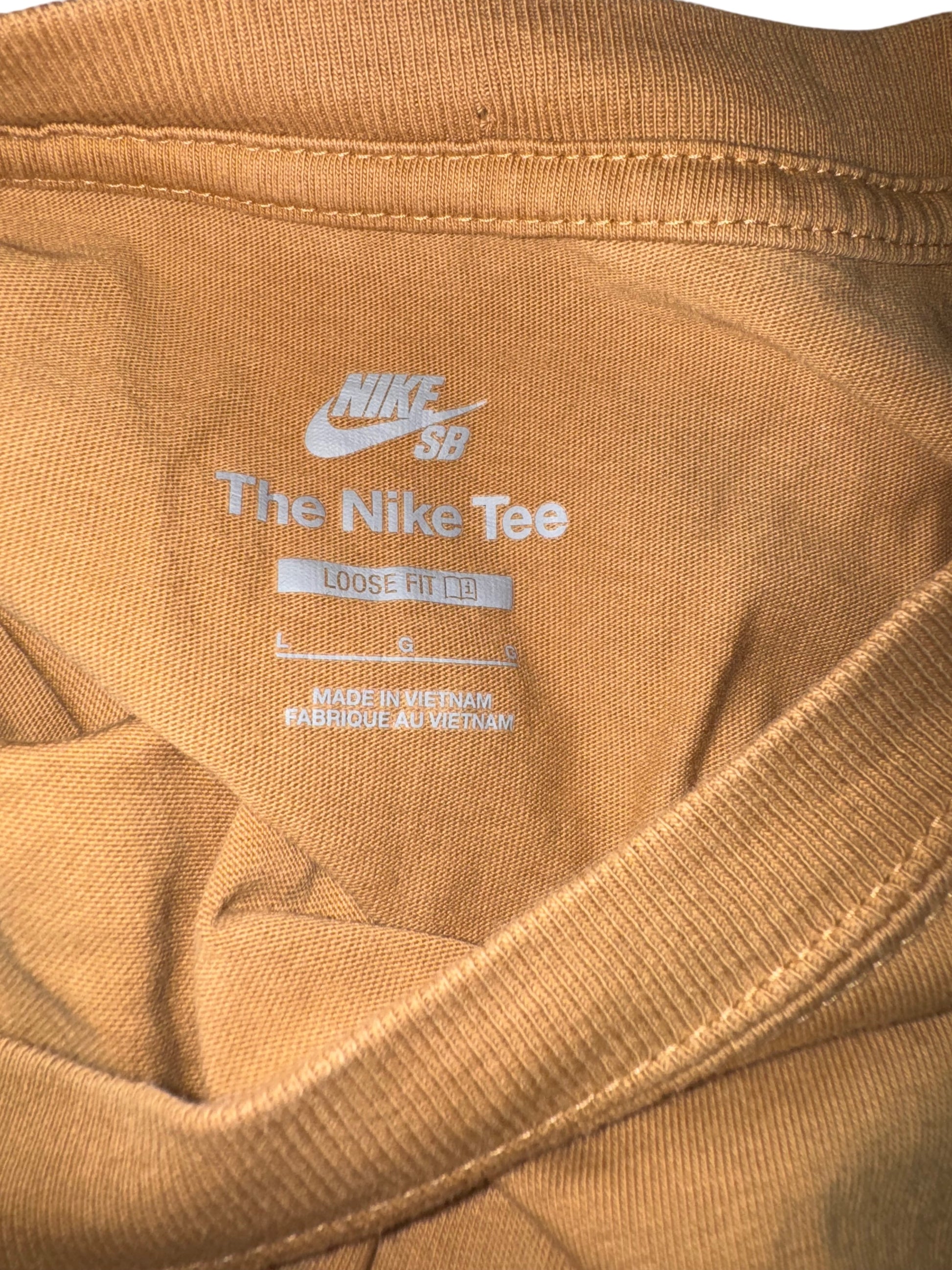 Nike SB Tee