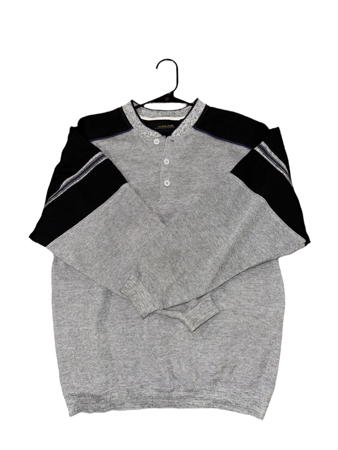 Gray & Black Sweatshirt